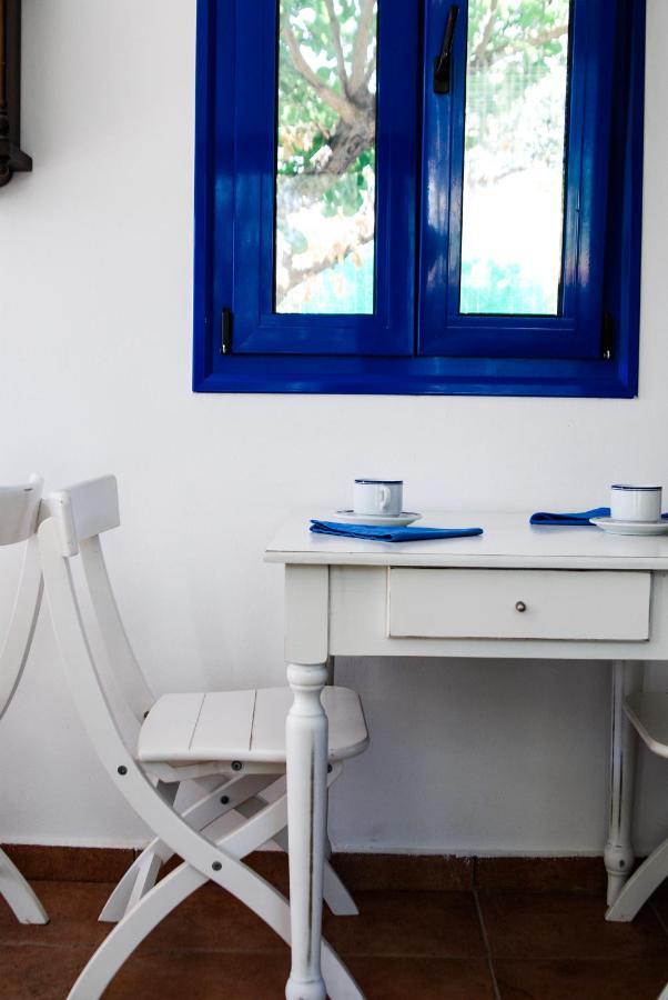 Katikies Studios & Apartments Lardos Esterno foto